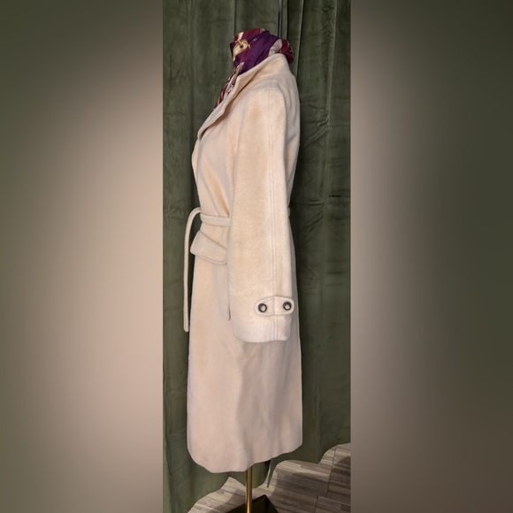 Pierre Cardin Cream 100% teddy wool  coat, US6 - Picture 2 of 14